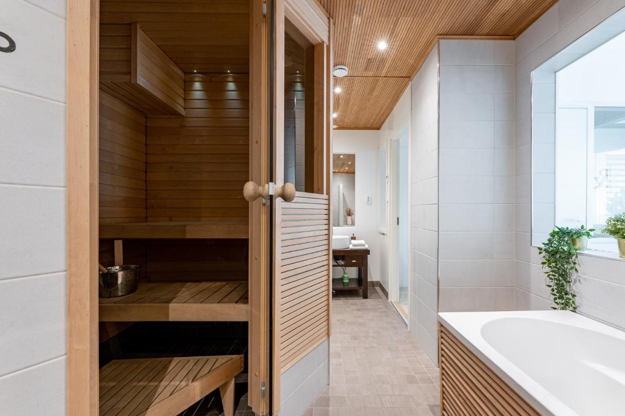 "Penthouse" - Renovated 1Br Apt With Sauna & 60M2 Private Terrace, Hosted By 2Ndhomes 坦佩雷 外观 照片